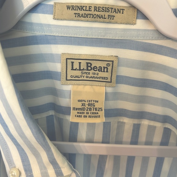 L.L. Bean Mens Wrinkle Resistant Traditional Fit button down - Picture 3 of 5